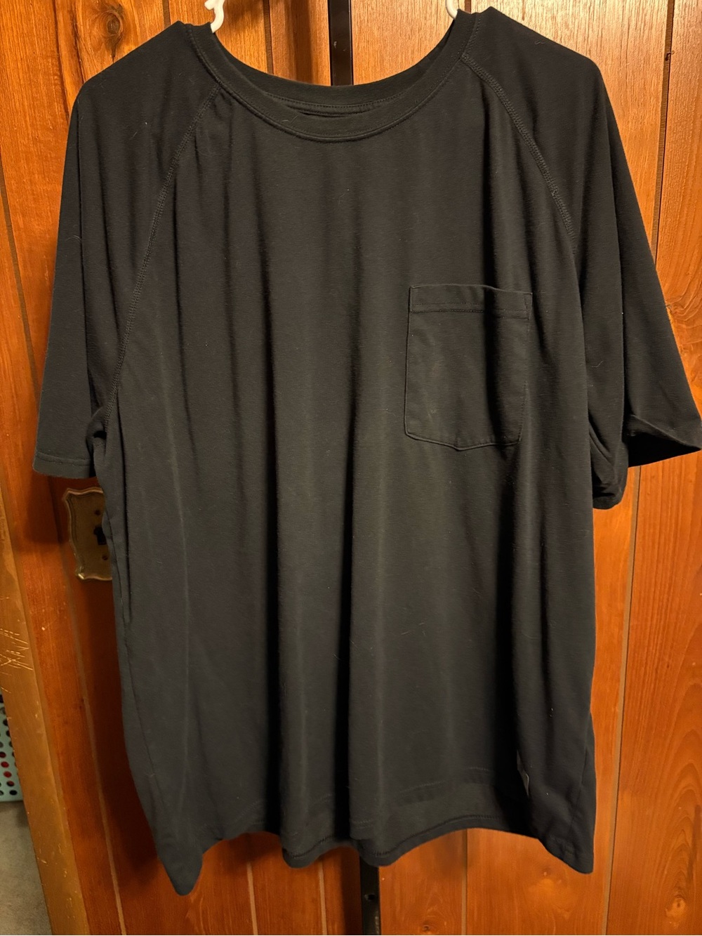 Men's Black Short-Sleeve Crew Tee with Chest Pocket